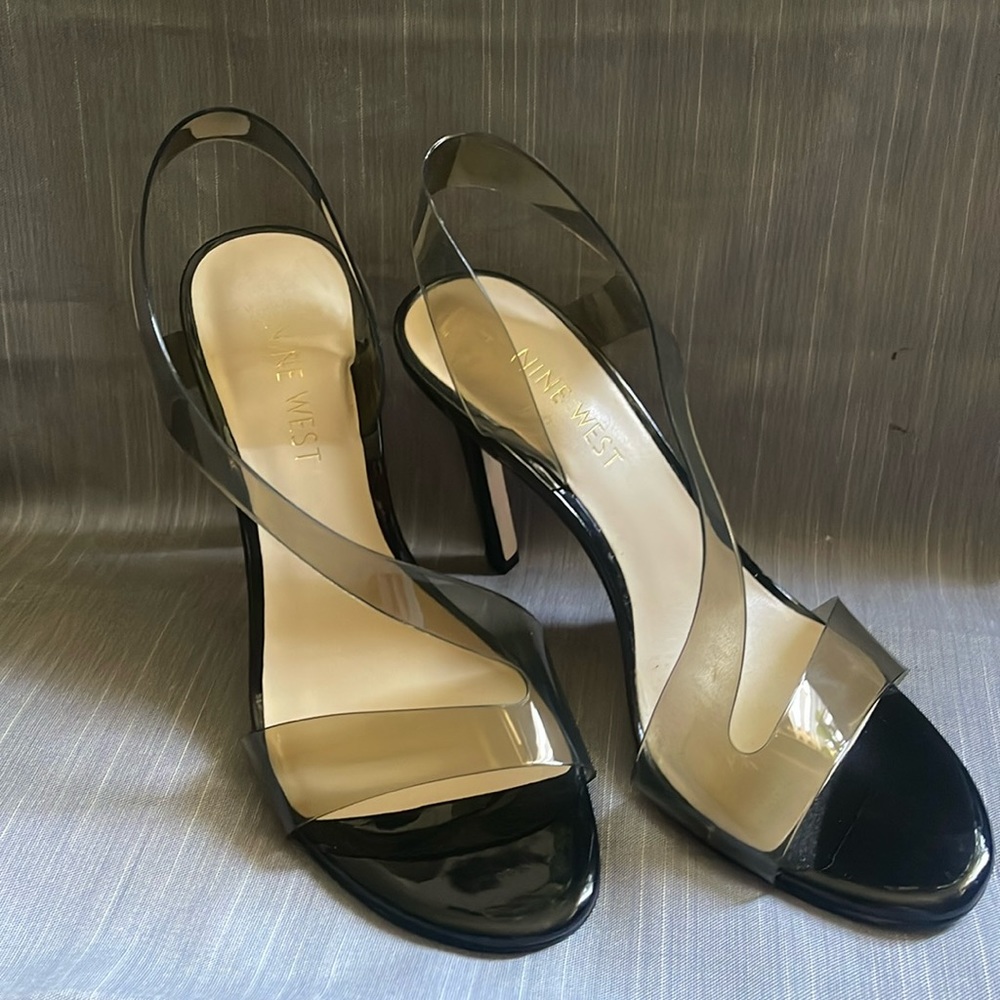 Nine West 4” heels size 6M